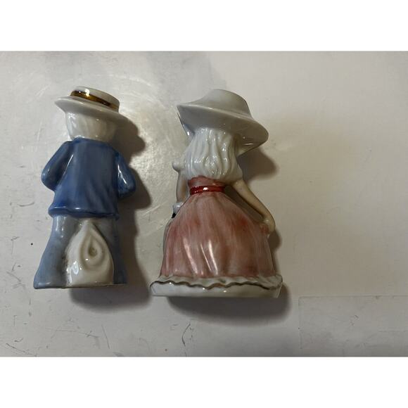 Victorian Couple Figurines Set of 2 COTC Southern Renaissance Boy And Girl - Picture 10 of 13